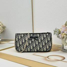 Picture of Dior Handbags _SKUfw239321306fw